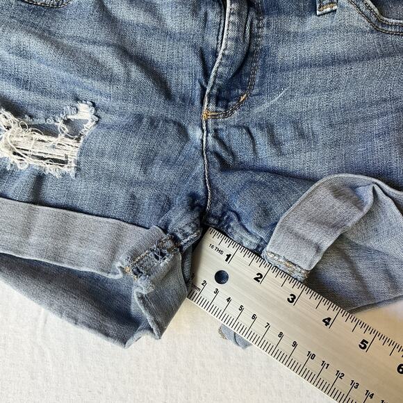 A.n.a Women Shorts 10P Blue Denim Distressed Cuffed Button 3" Inseam - Picture 7 of 12